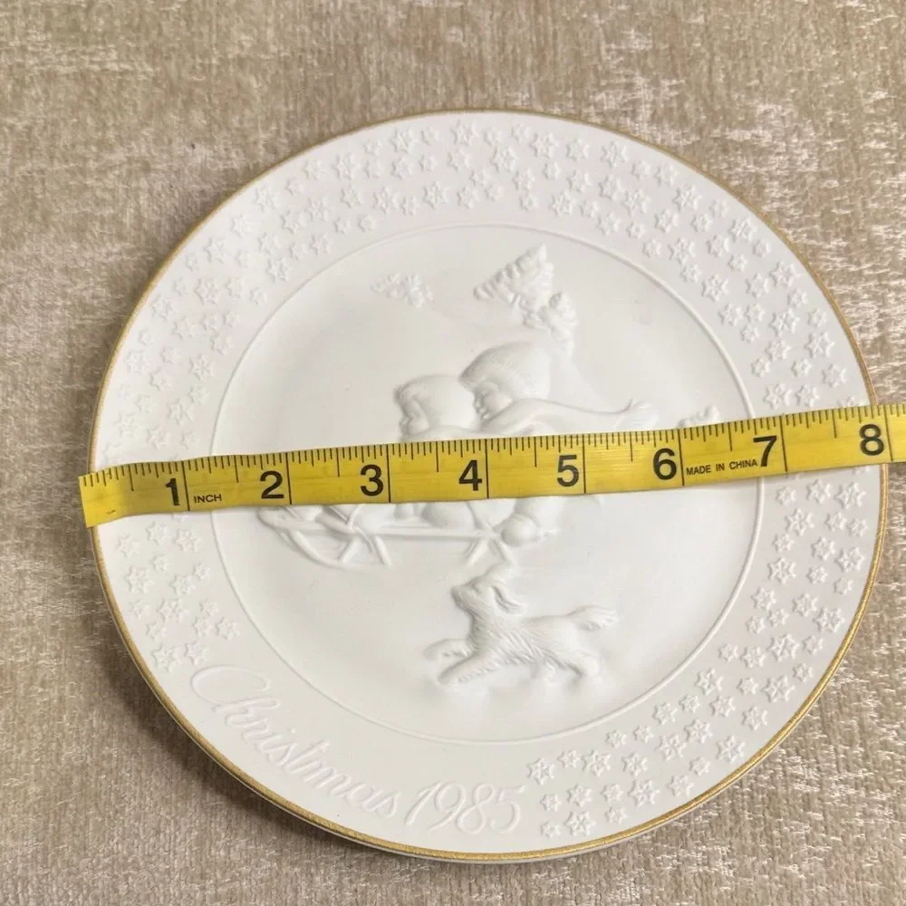 Avon Collectibles “ A Child’s Christmas “ Porcelain Plate 1985